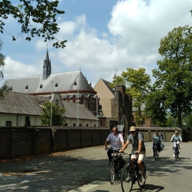 Excursie naar de brouwerij en het klooster in Achelse Kluis - in planning